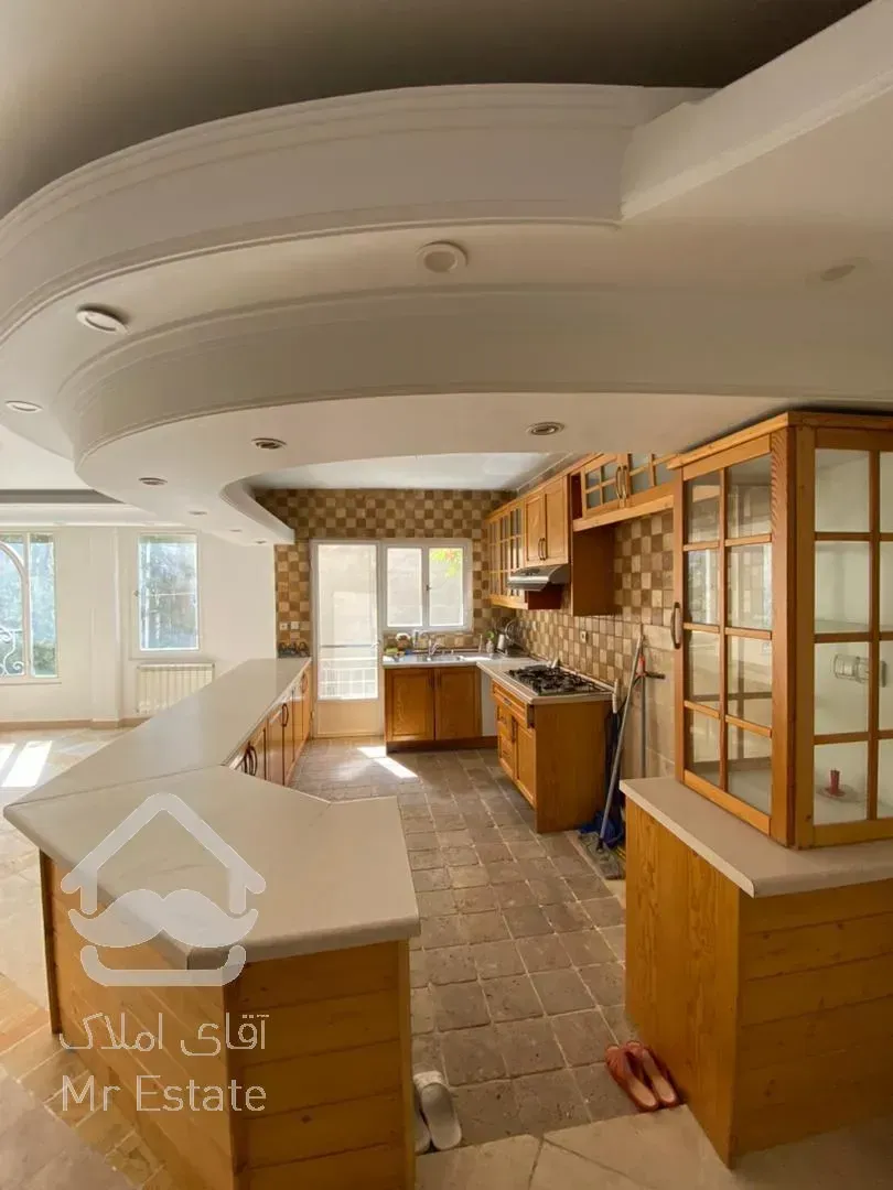 ۱۱۰ متر  زیبا