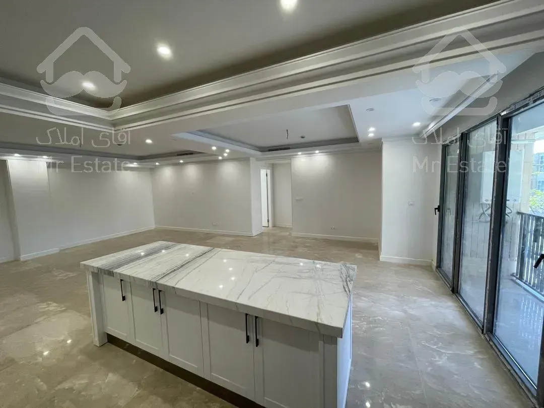 فروش مسکونی/خواجه عبدالله/۱۳۰متر/۳خواب/فول امکانات