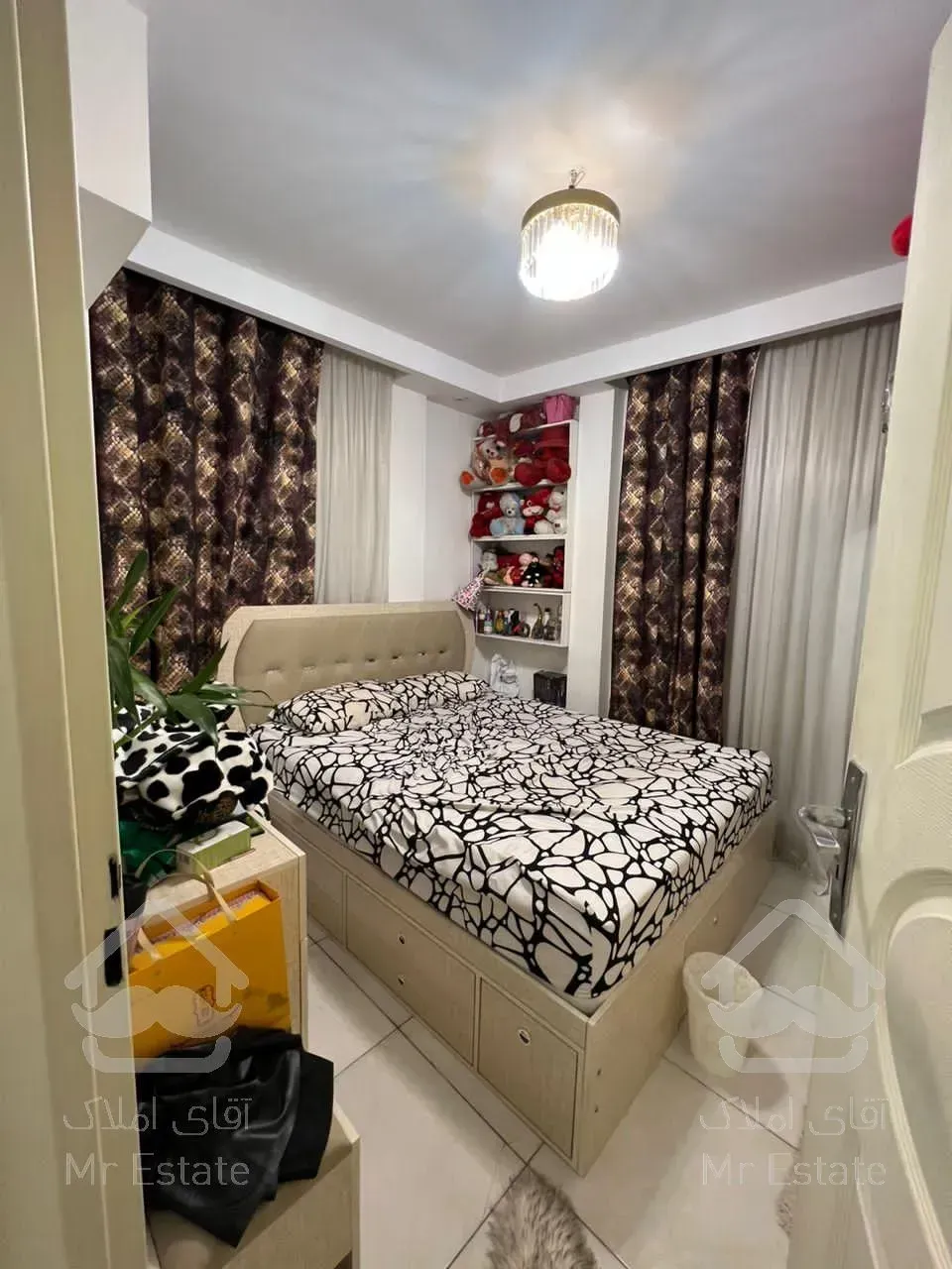 ۵۲متری، تک خواب