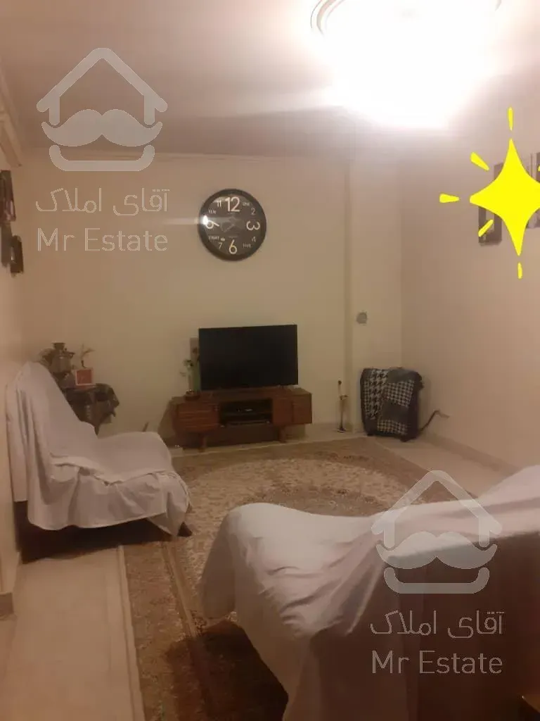 ۵۰متر آسانسوردار خوش نقشه