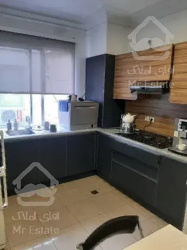 ۱۵۰ متر سند اداری ۲ پارکینگ شمال جردن