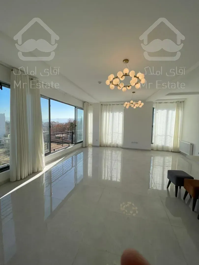 اپارتمان ۲۵۰ متری سه خواب فول مشاعات