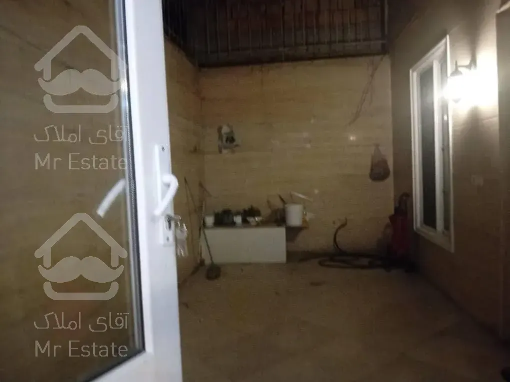 ۱۵۰متر ۳خواب فول طبقه اول با پاسیو