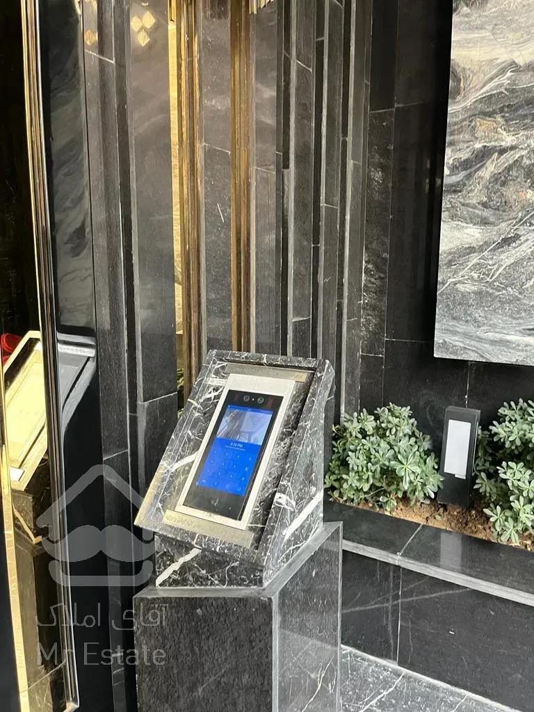 فروش واحد ۲۳۶متری لاکچری رونیکاپالاس قیطریه