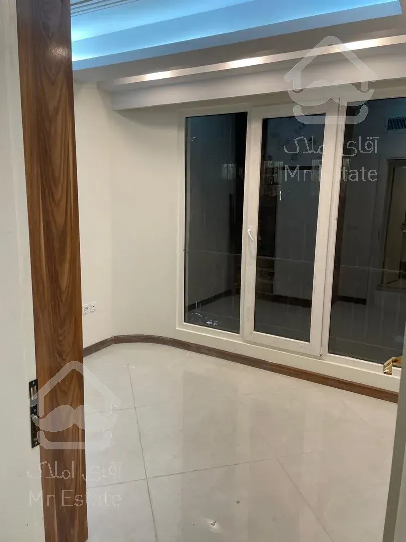 رهن و اجاره آپارتمان مسکون یهفت تیر مشاهیر ۸۶متر ۲خواب