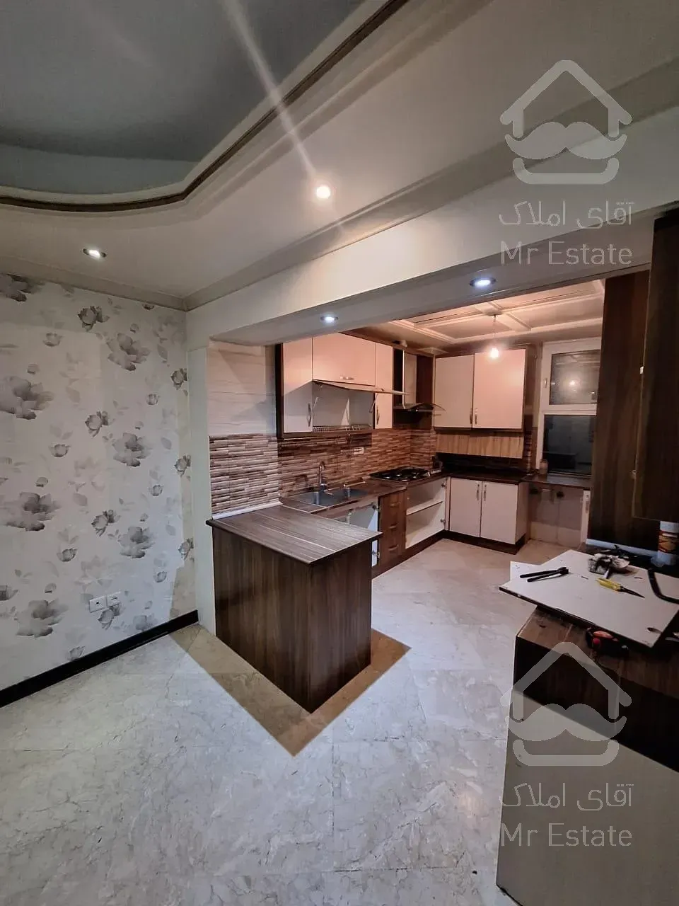 شهرک غرب ۱۲۵متر ۳خواب