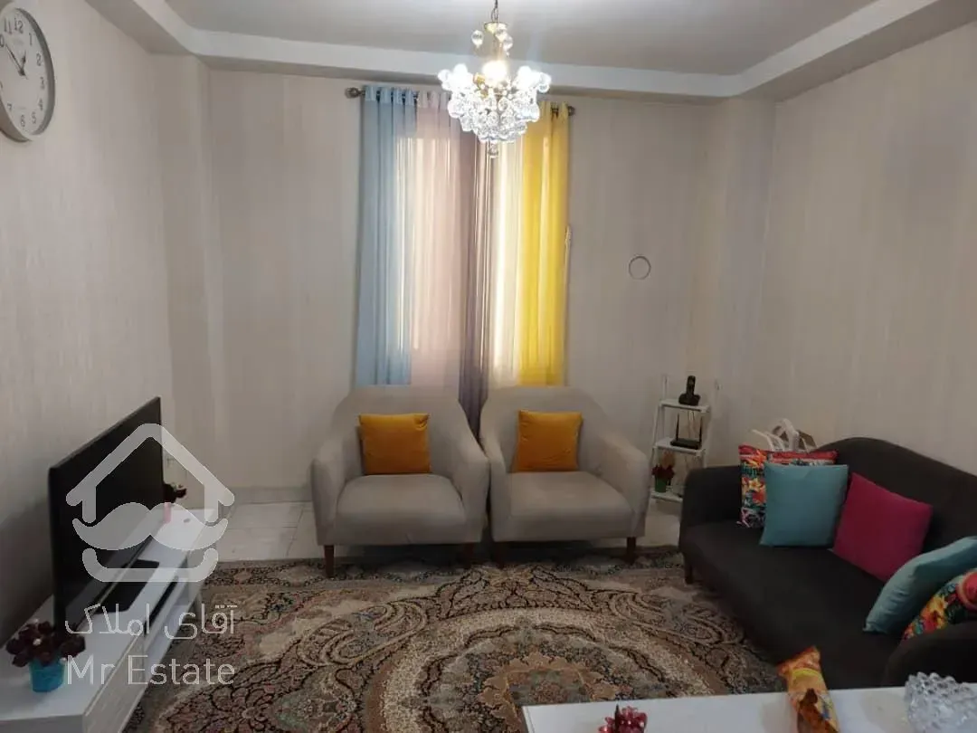 تک واحدی همکف ۳۰ متر حیاط خلوت