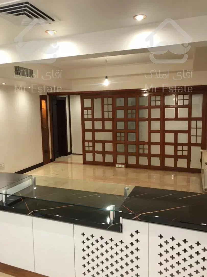 آپارتمان مسکونی ۲۲۰متر ۳خواب فول امکانات