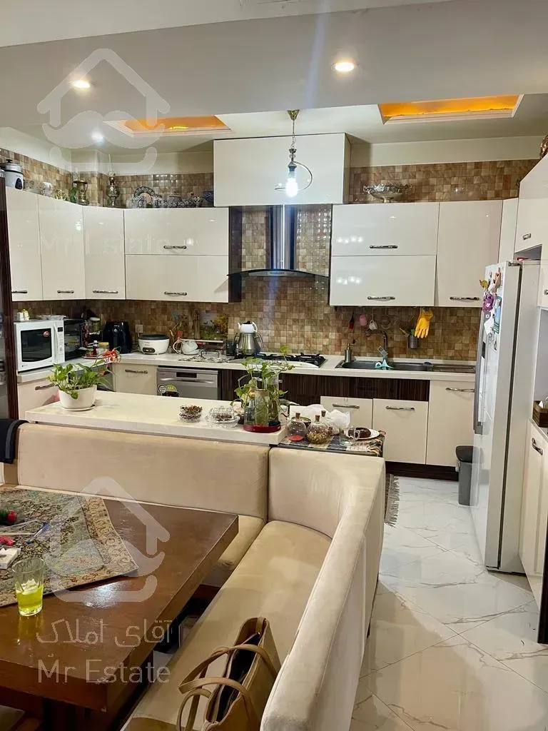 آپارتمان ۱۸۵متر شخصی ساز و فول امکانات