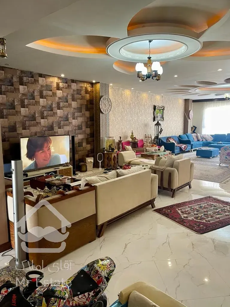 ۱۸۵متر آپارتمان شخصی ساز .فول امکانات