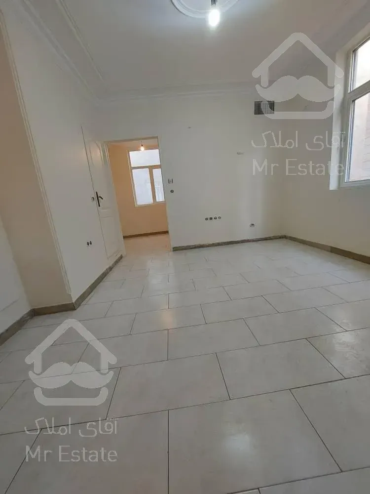 آپارتمان ۴۷متر پارکینگ دار