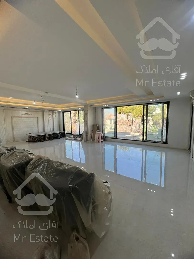 اپارتمان ۲۵۰ متری سه خواب فول مشاعات