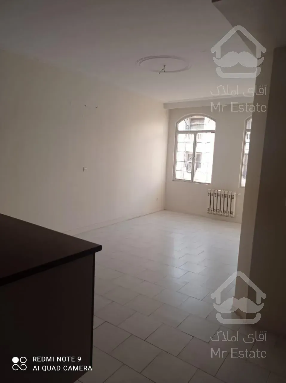 فروش و تهاتر ۷۰متر سالن پرده خور