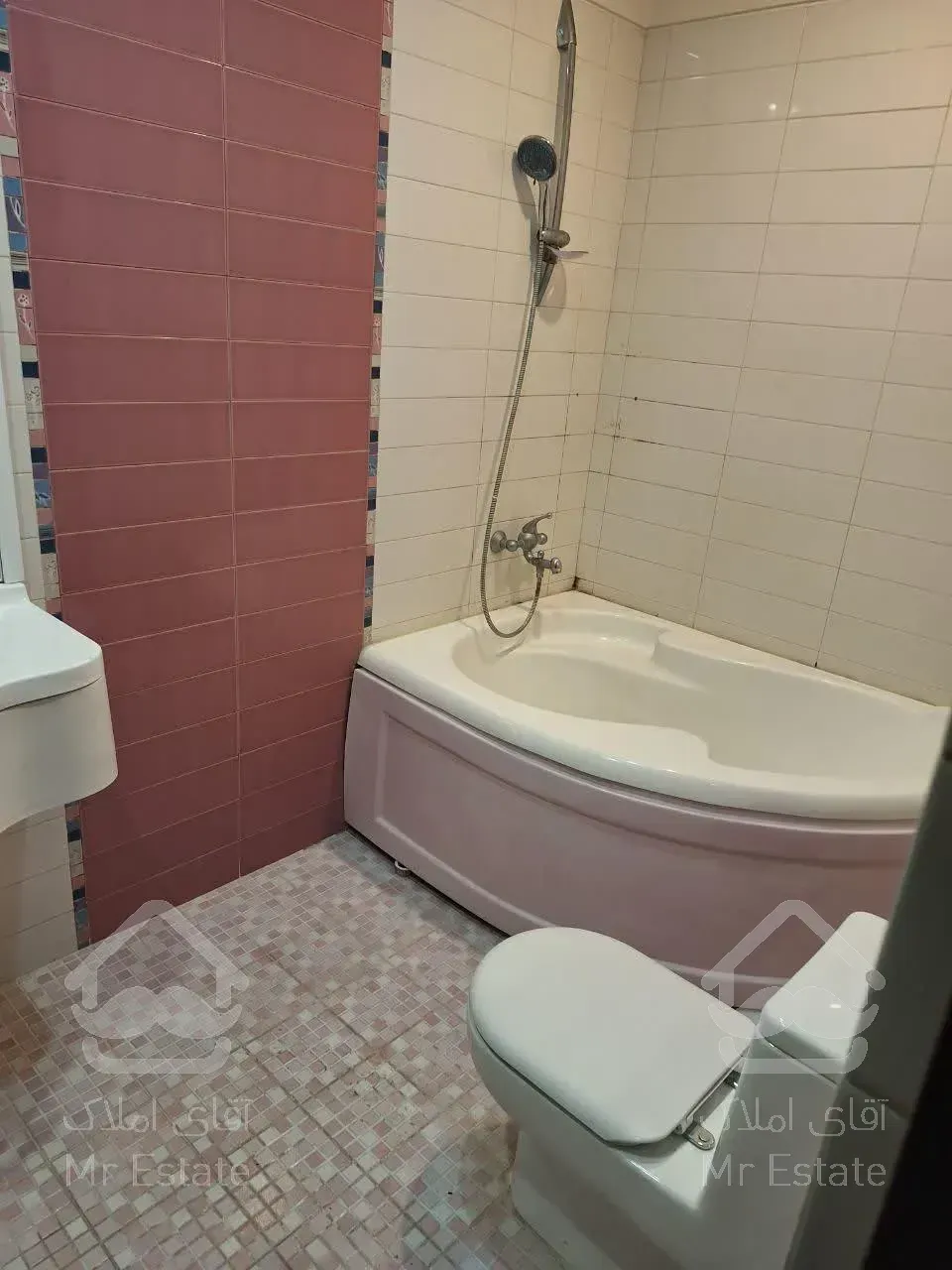 ویلای ۸۰۰ متری تاپ لوکیشن دروس