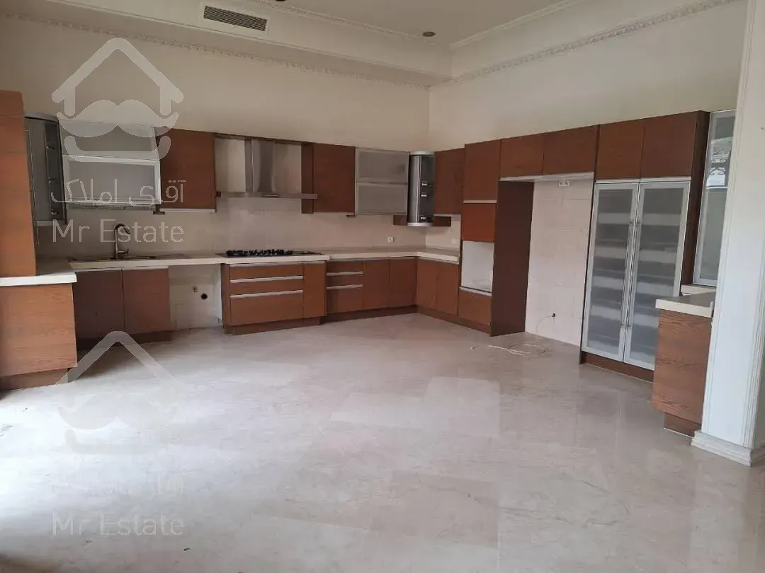 ویلای ۸۰۰ متری تاپ لوکیشن دروس