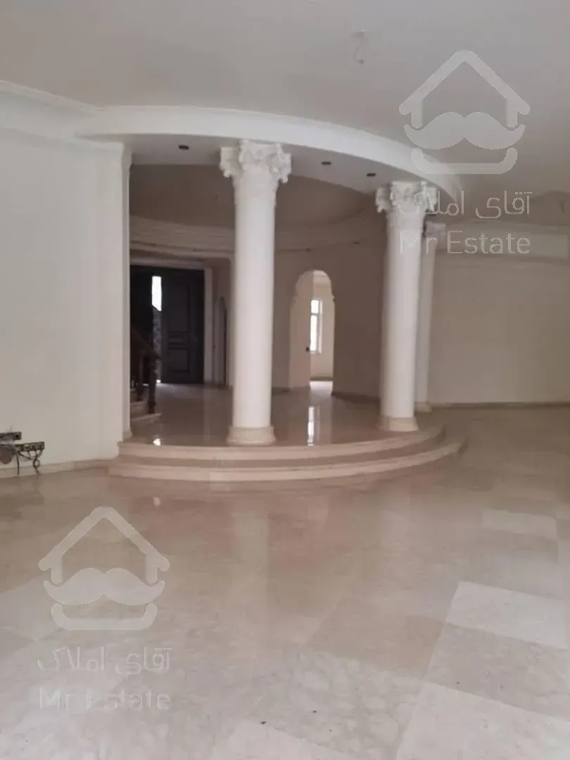 ویلای ۸۰۰ متری تاپ لوکیشن دروس