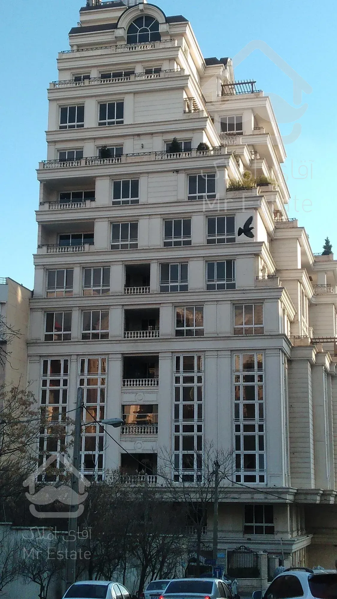 فروش آپارتمان در فرمانیه شمالی اصیل نشین