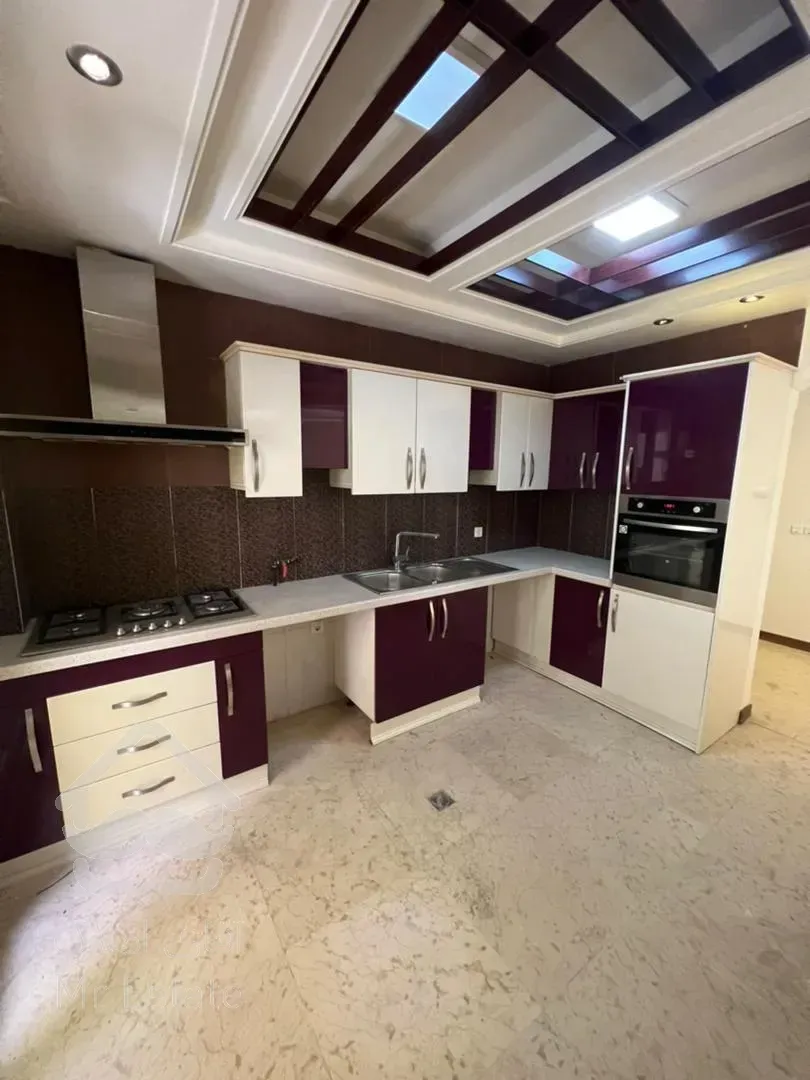 فروش 117 متری قبا