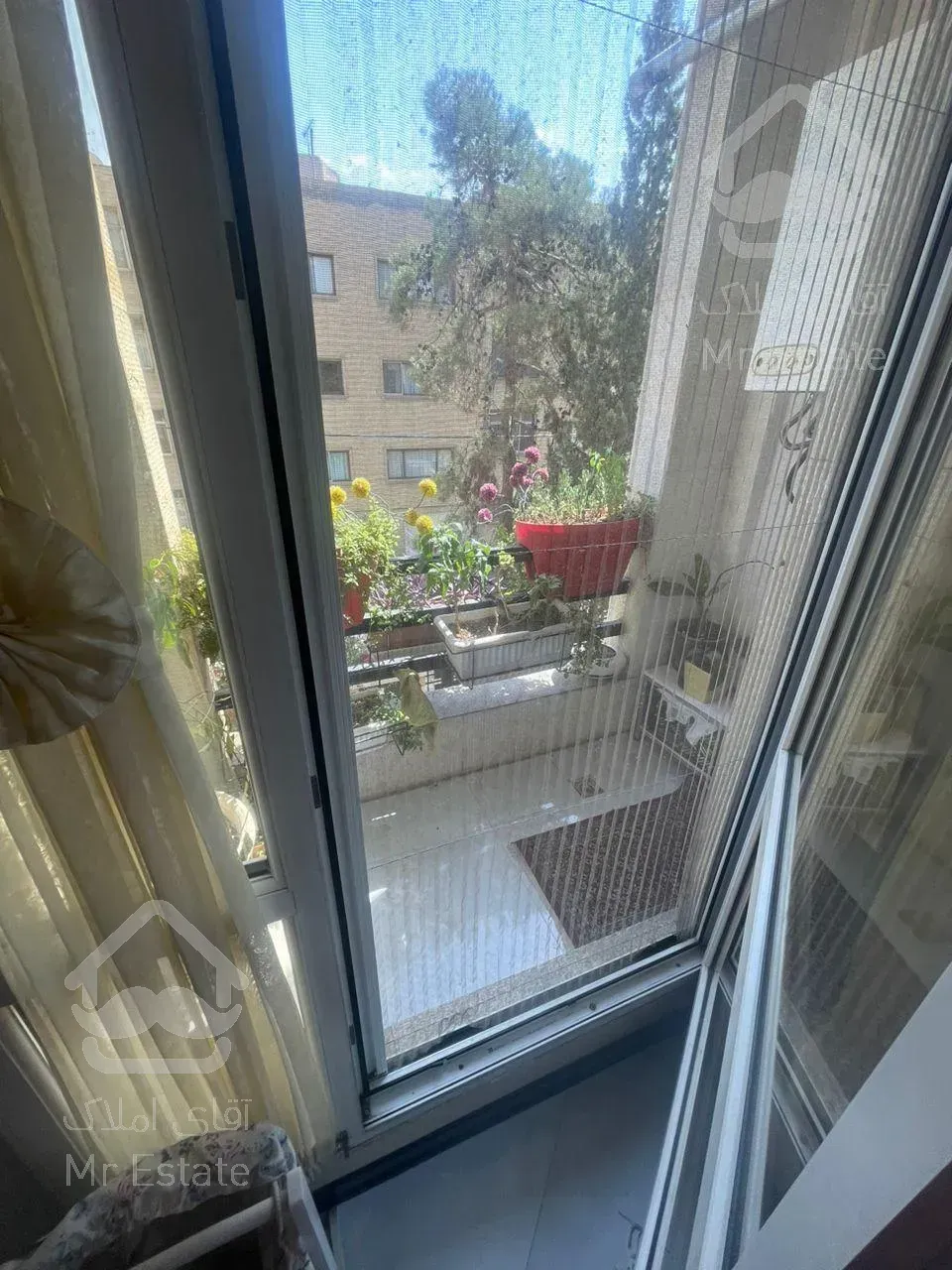 فروش مسکونی ۱۴۵متر ۳خواب فول امکانات