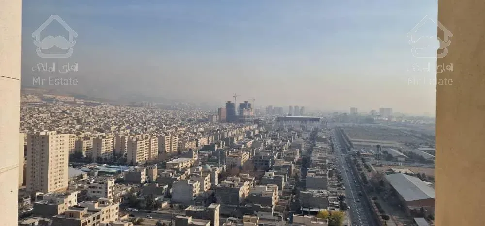 فروش آپارتمان ۱۱۵متری دوخواب طبقات بالای برج، منطقه۲۲شرق دریاچه