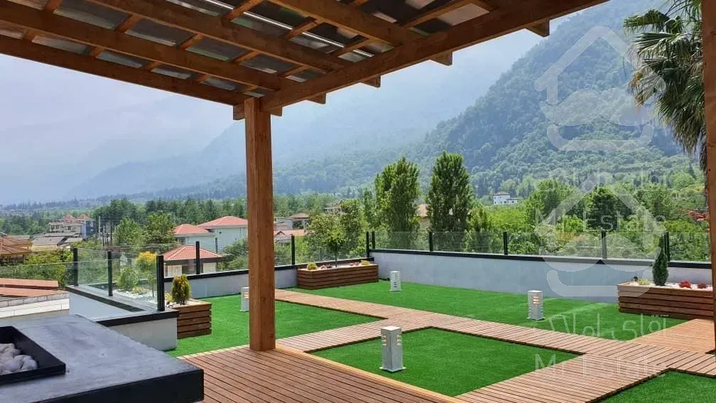 ۴۰۰ متر زمین ۴۵۰ متر بنا