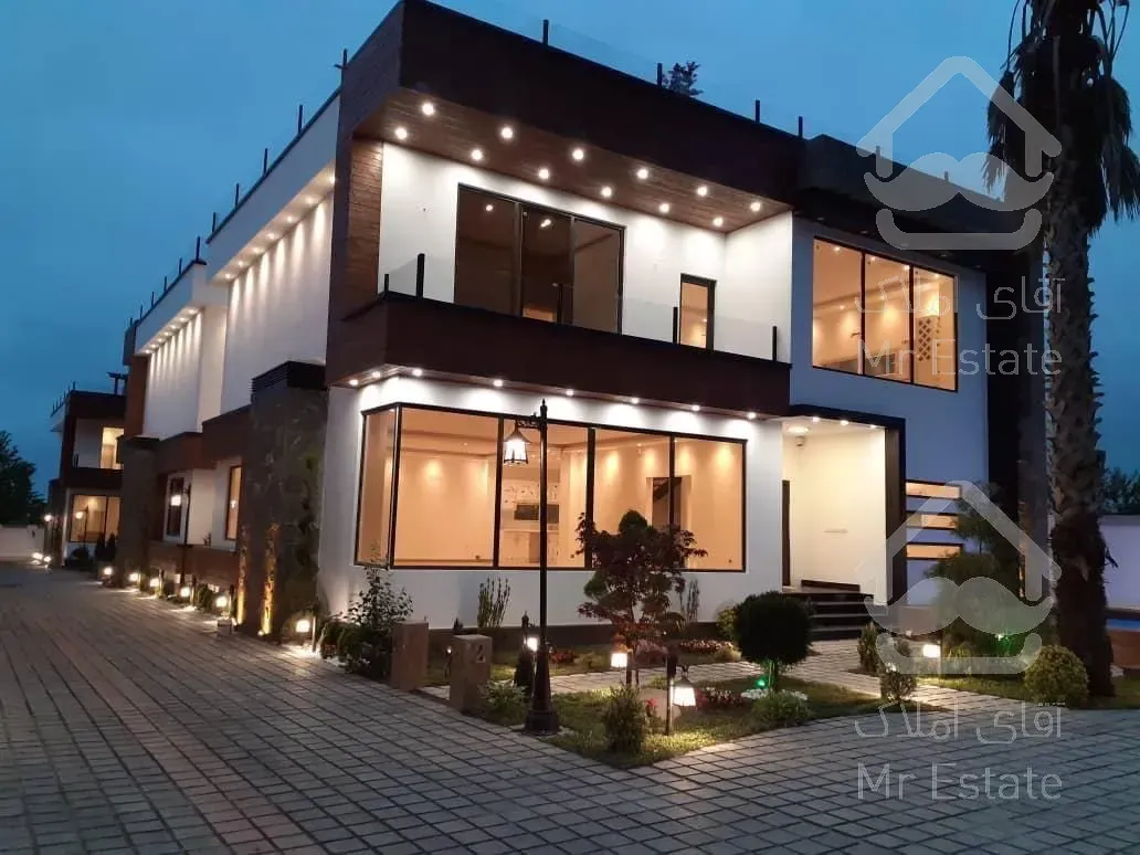 ۴۰۰ متر زمین ۴۵۰ متر بنا