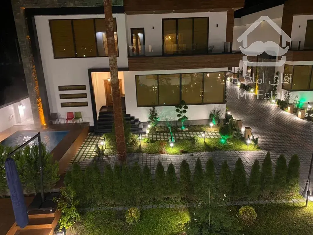 ۴۰۰ متر زمین ۴۵۰ متر بنا