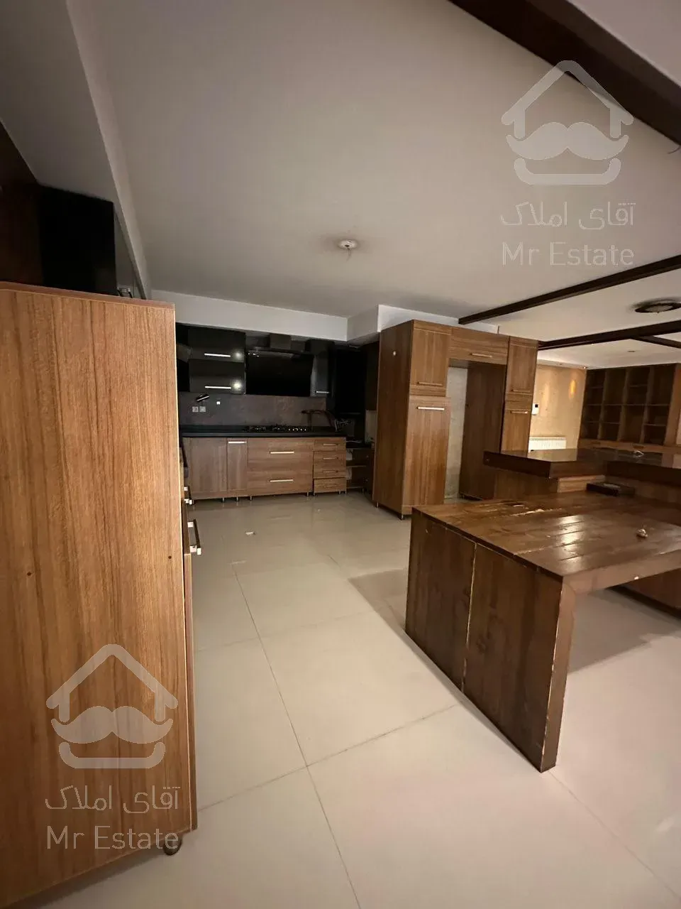 آپارتمان ١٨٨متر ٣خواب کم واحد