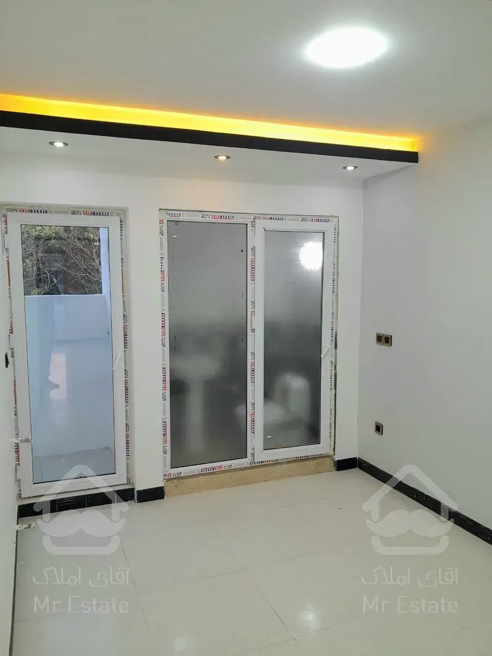 ۱۴۰ متر ۳خواب تکواحدی فول امکانات