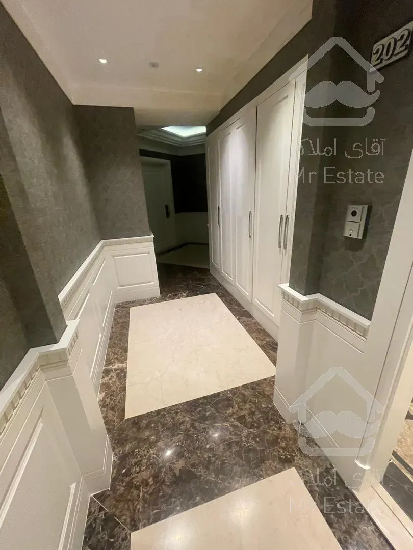 ۲۴۰ متر ۳ خواب نوساز با بهترین متریال دنیا