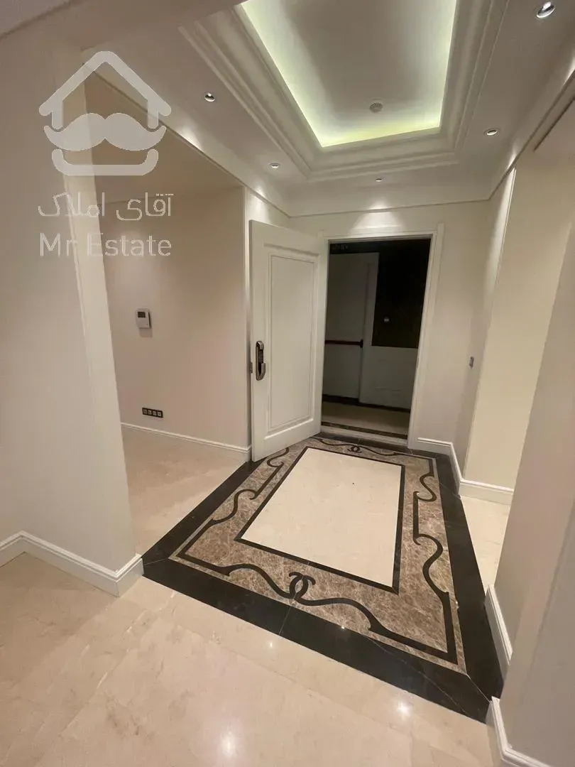 ۲۴۰ متر ۳ خواب نوساز با بهترین متریال دنیا