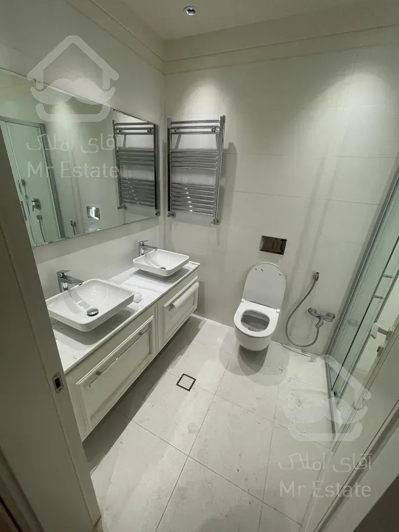 ۲۴۰ متر ۳ خواب نوساز با بهترین متریال دنیا