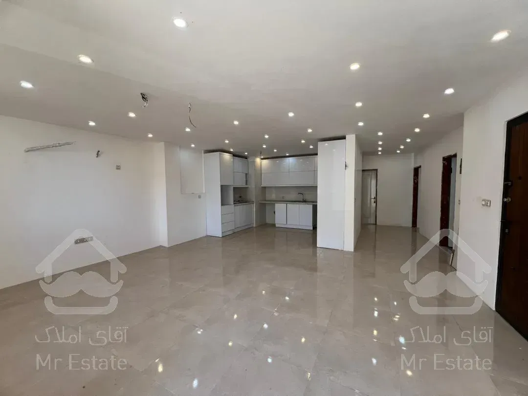 فروش سه خوابه میدان نه دی امامت