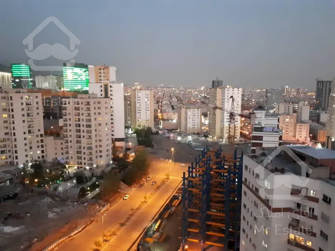 آپارتمان ۳ خواب دو قدمی دریاچه