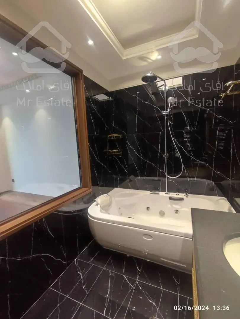 ۲۲۰ متر نوساز کلید نخورده