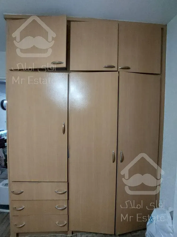 تک واحدی /دو نبش