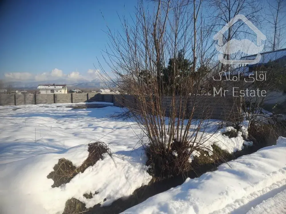 زمین مسکونی با پروانه ۱۰۰ متری