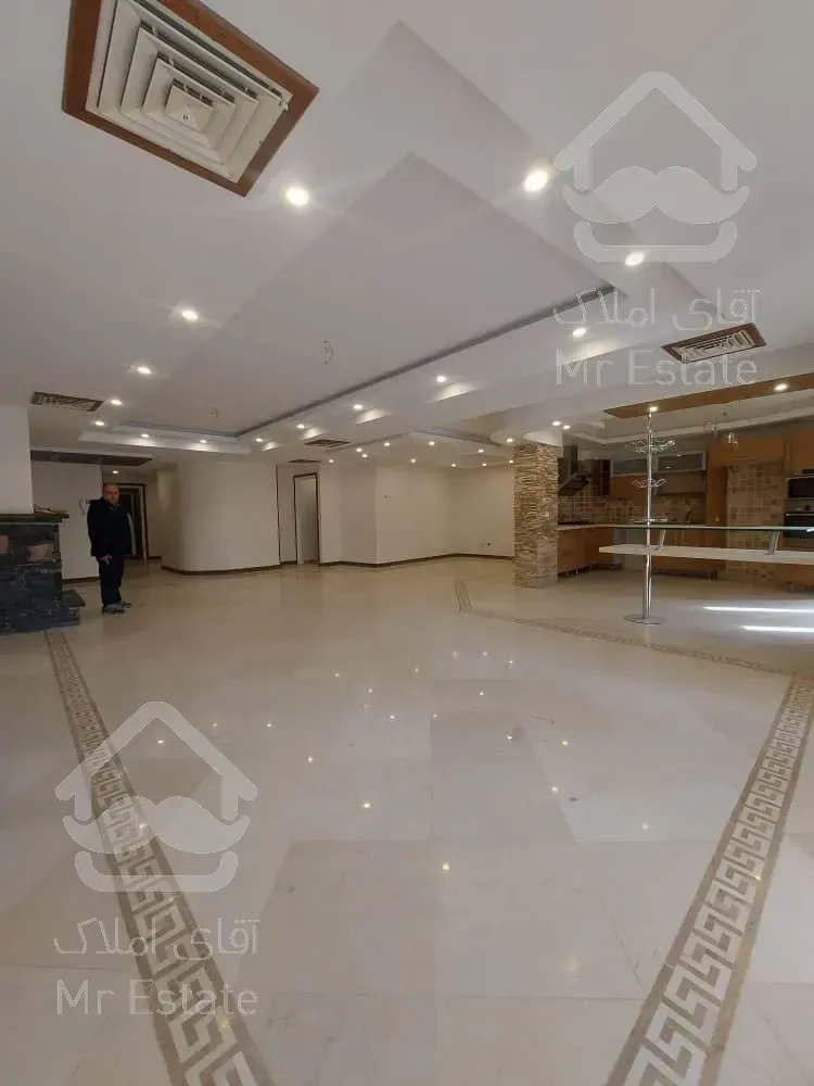 سعادت آباد 170متر 3خواب کم واحد