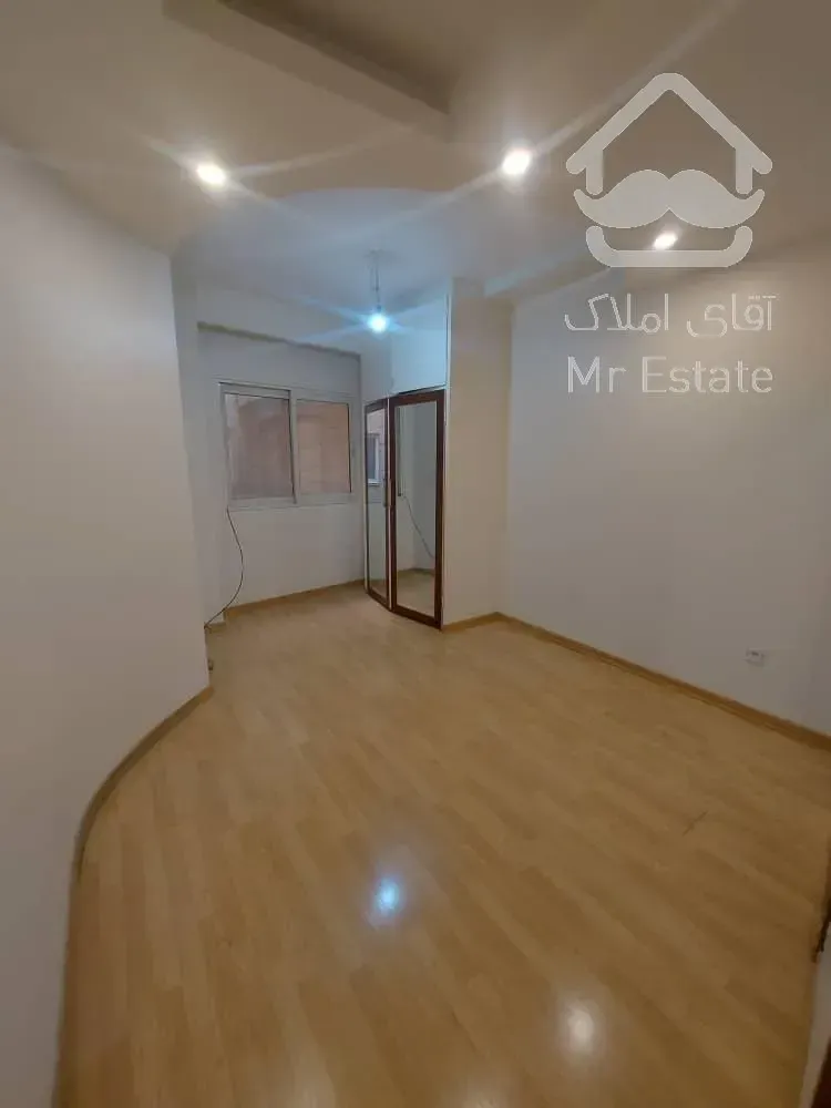 سعادت آباد 170متر 3خواب کم واحد