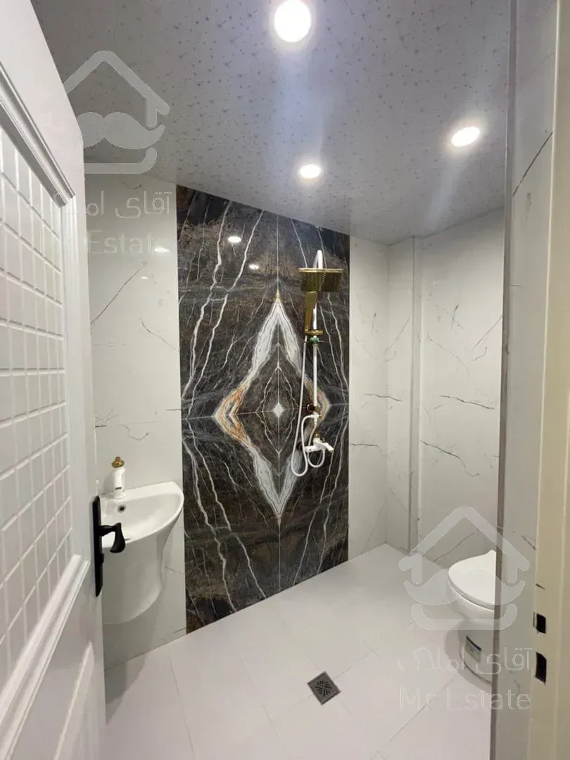 ویلا ۳۷۵ متری