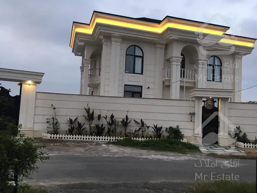 ویلا ۳۷۵ متری