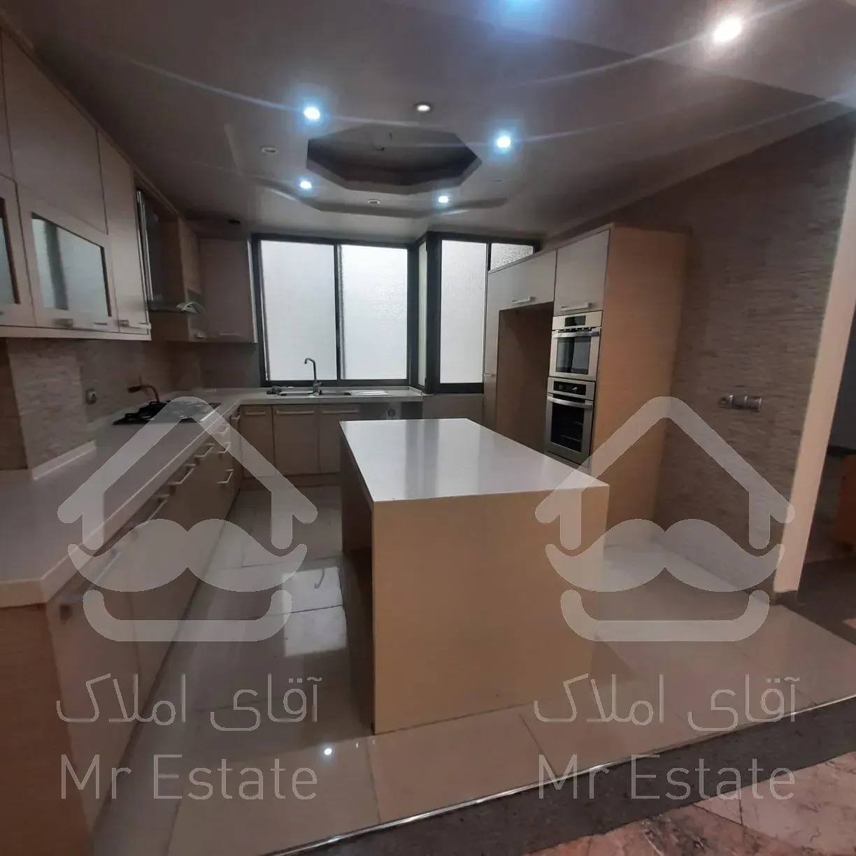 سعادت آباد ۱۸۵متر ۳خواب فول مشاعات