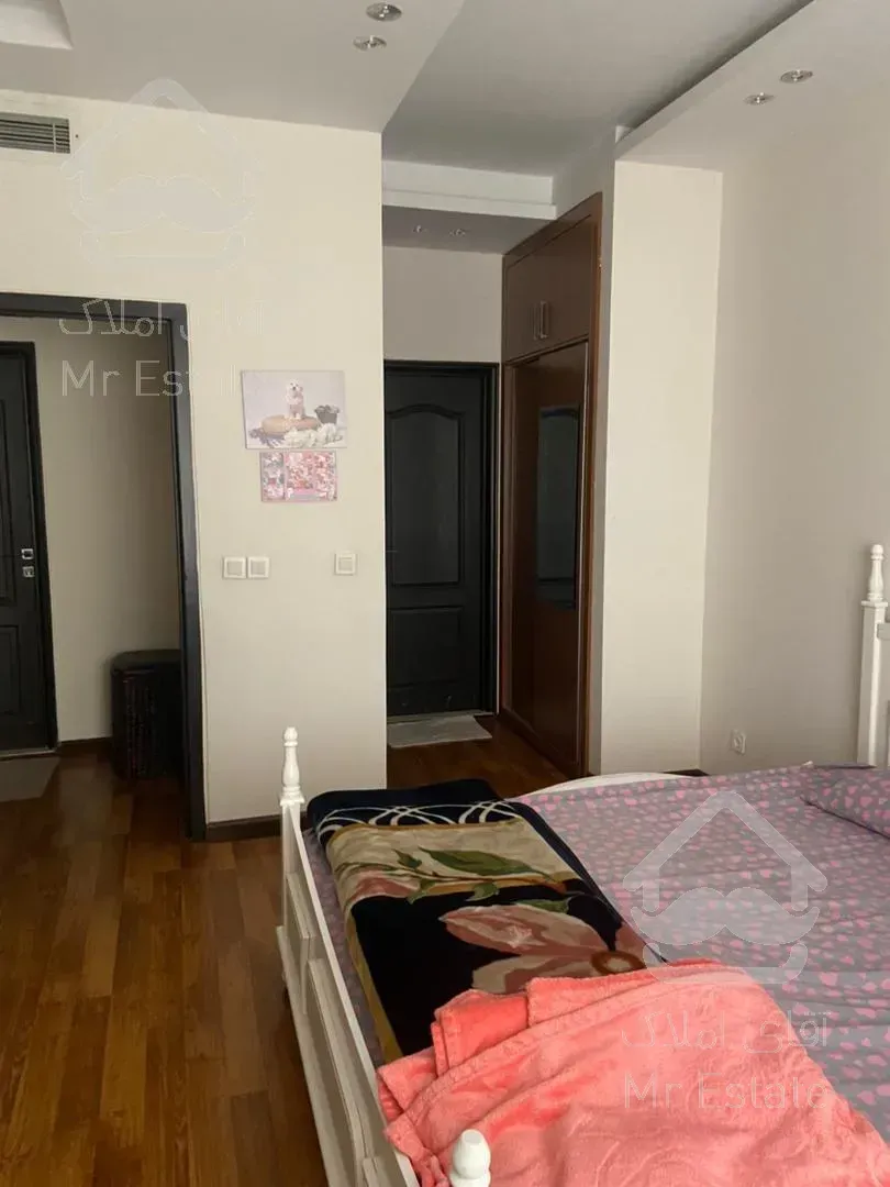 اپارتمان مسکونی 165 متری 3 خواب در سعادت اباد