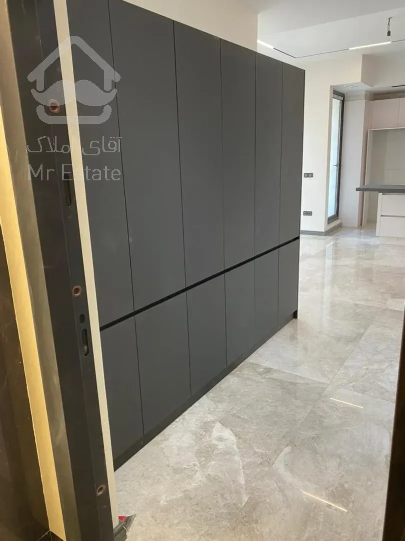 فروش 100 متری پاسداران