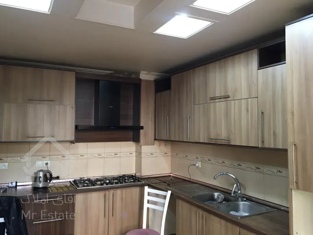 فروش 103 متر مسکونی پاسداران