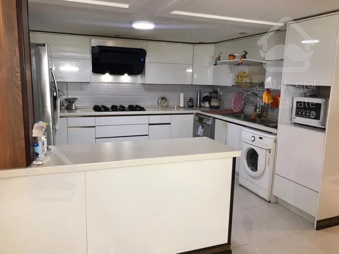 واحد230متری6خوابه دوبلکس وفول بازسازی و به صورت مستغلات کامل