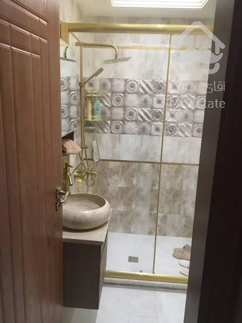 واحد230متری6خوابه دوبلکس وفول بازسازی و به صورت مستغلات کامل