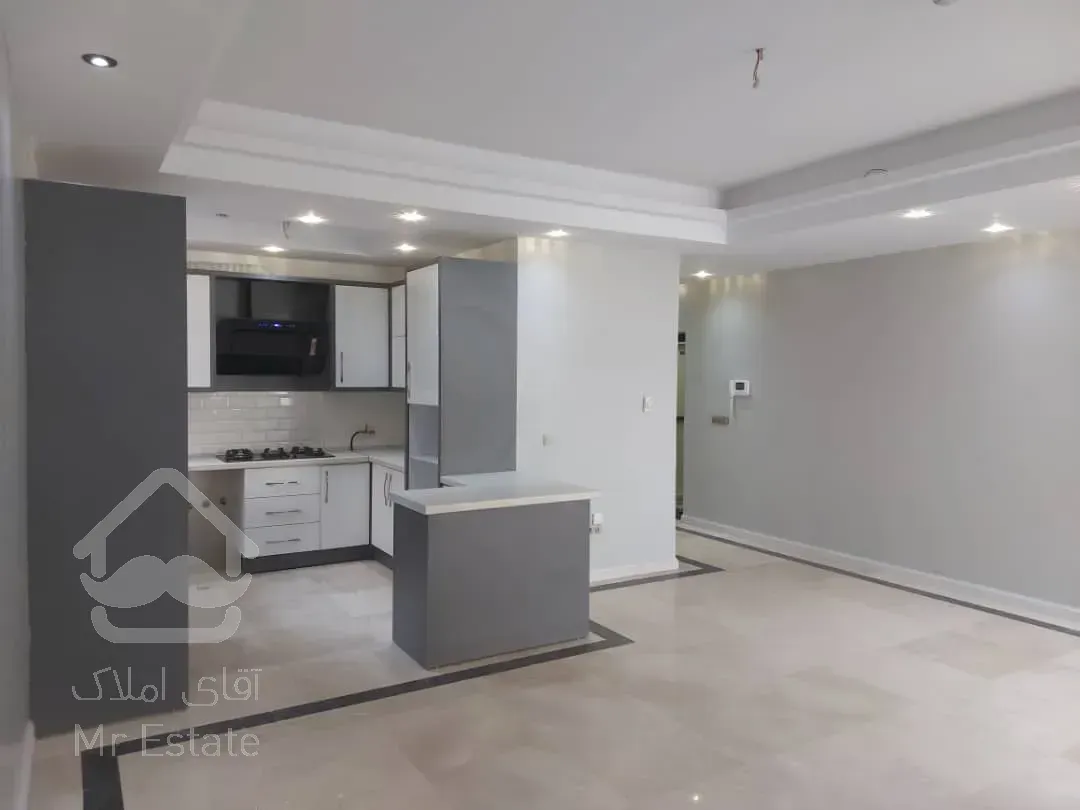 فروش 100 متری دیباجی جنوبی