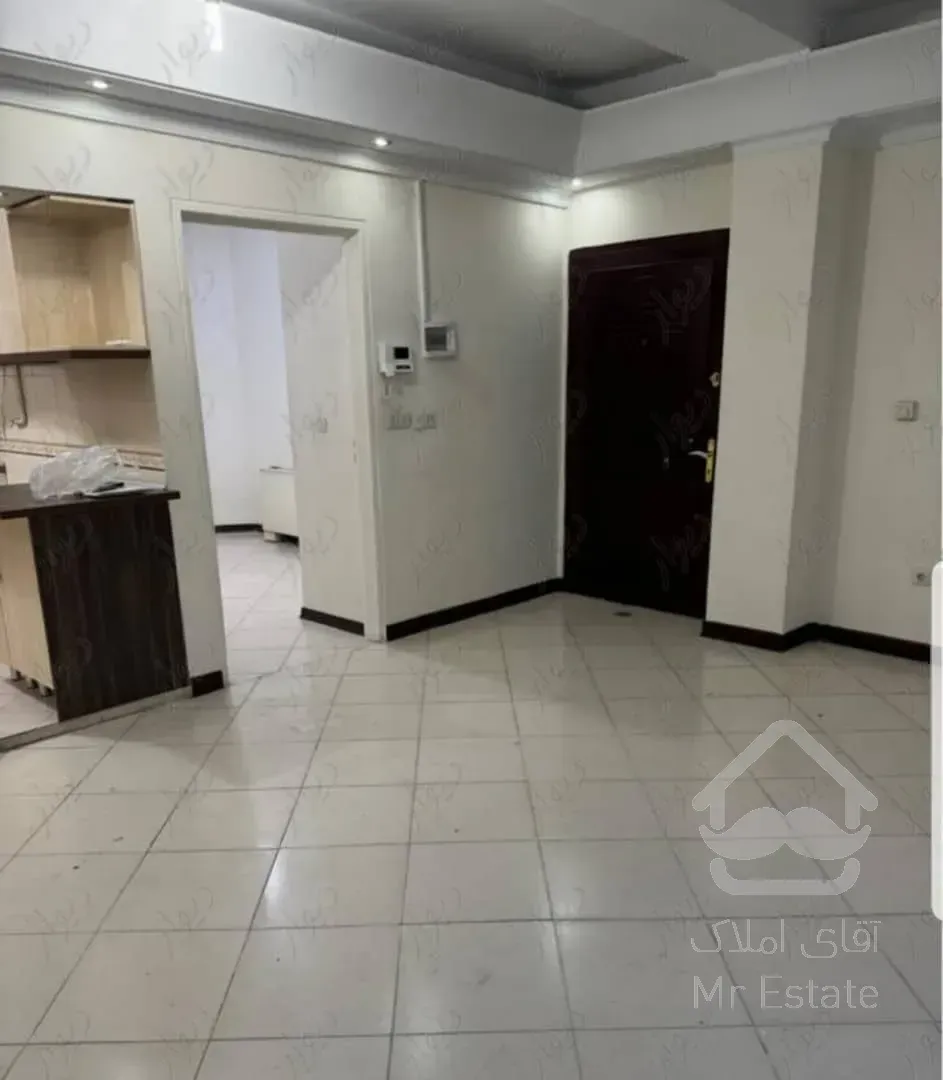 فروش 87 متری پاسداران