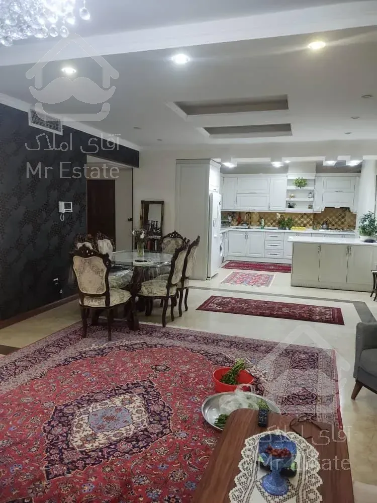 150متر 3خواب  ۴ساله  بلوار ابادر